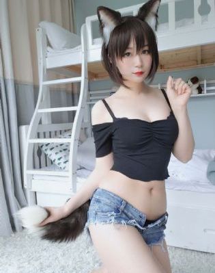 二次元人物做剧烈