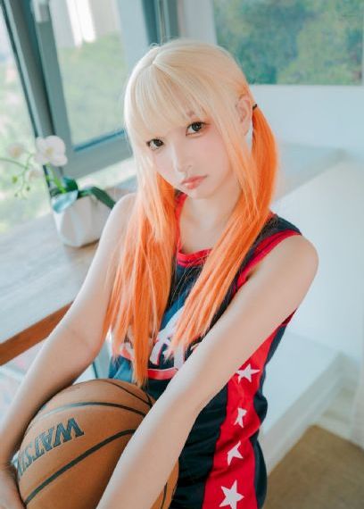 陈雅伦三级无删减版在线