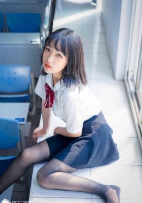 伦理年轻漂亮小