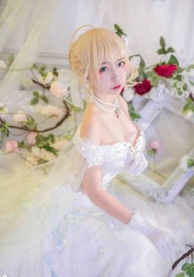 激情艳女