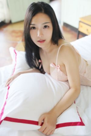 伦理年轻漂亮的岳4