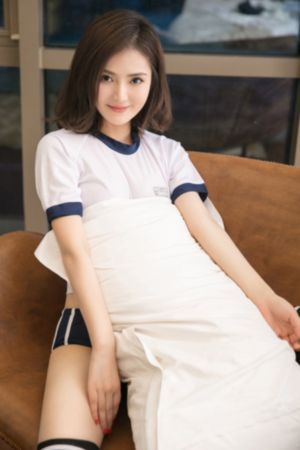 六小龄童