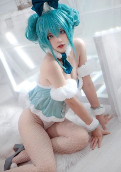 兴奋的女人们